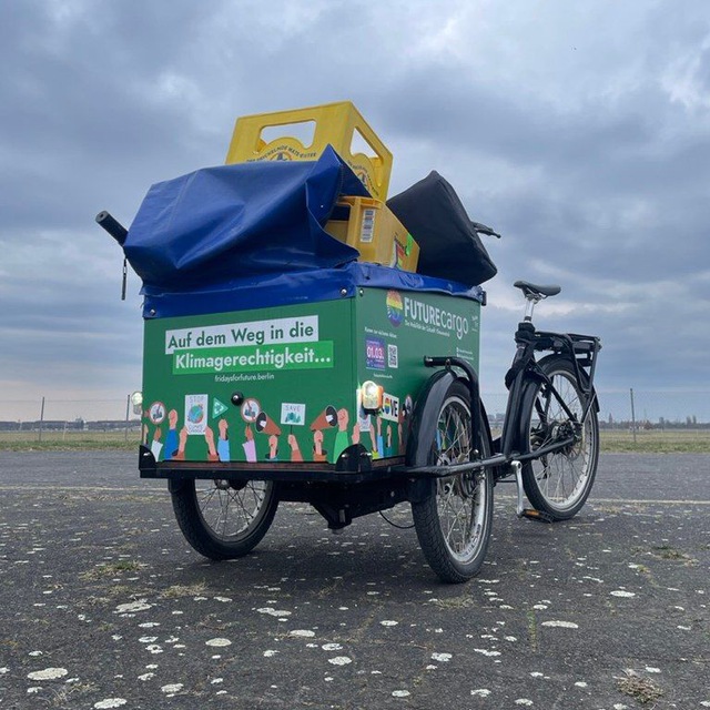 FutureCargo Lastenrad Mercedes